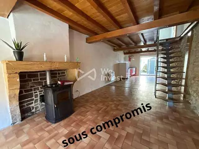Maison vente à Quartier St-Laurent du Jura, Mouzon