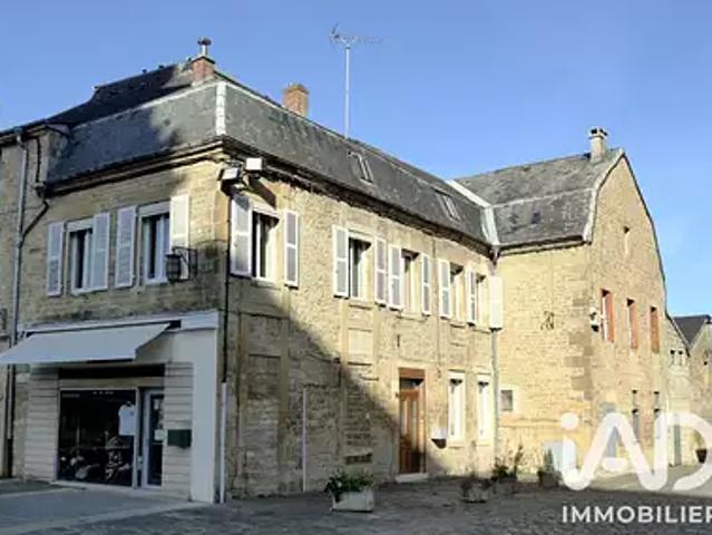 Maison vente à Quartier St-Laurent du Jura, Mouzon