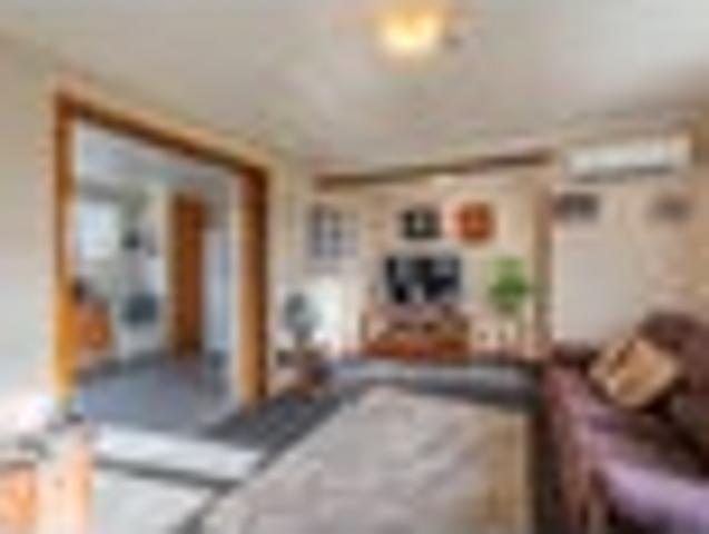 House for sale in Pine Bush, Southland