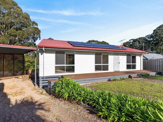 House for sale in Lakes Entrance, Victoria