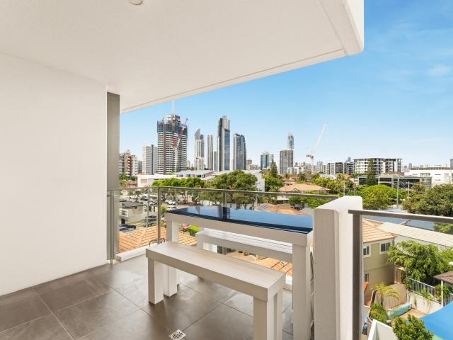 Apartment for sale in Chevron Island