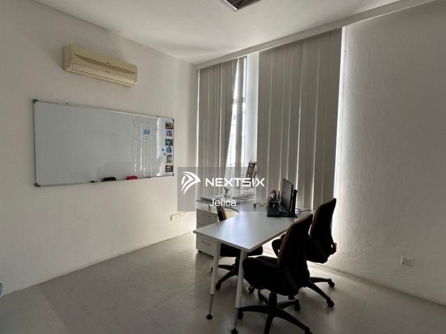 Residential House for sale in Seksyen U12, Shah Alam