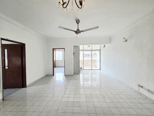 Apartment for sale in Country Heights Damansara, Kuala Lumpur