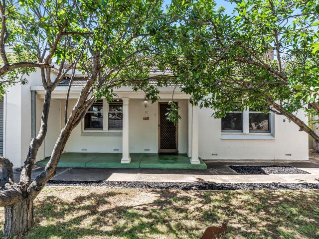 House for sale in City Of Port Adelaide Enfield, Horseshoe Creek