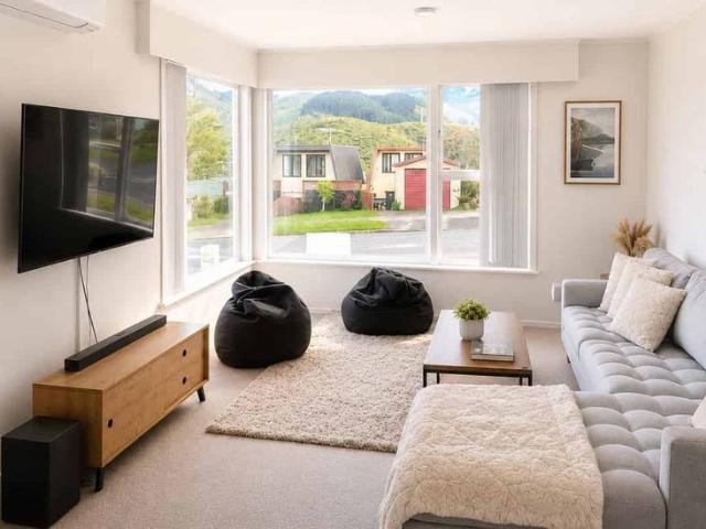 House for rent in Days Bay, Wellington