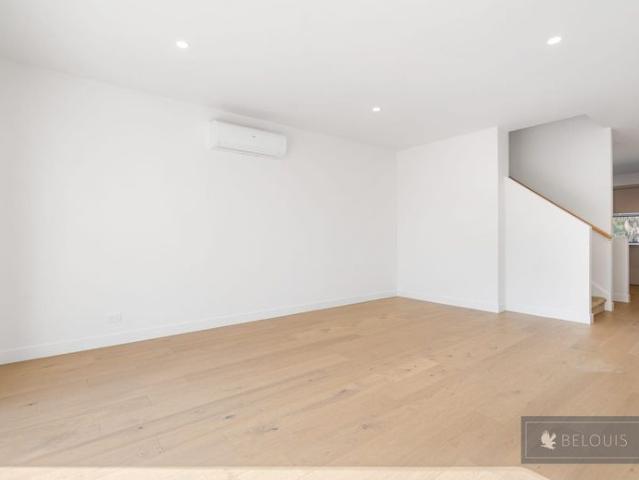 Townhouse for rent in Camerons Creek, Victoria