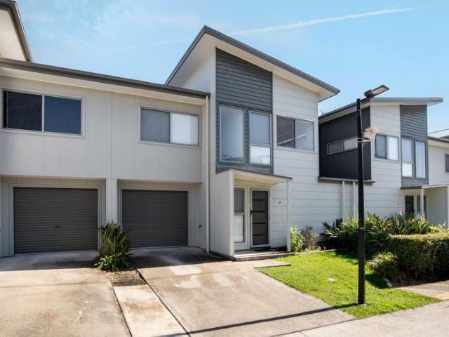Townhouse for sale in Toombul, Queensland