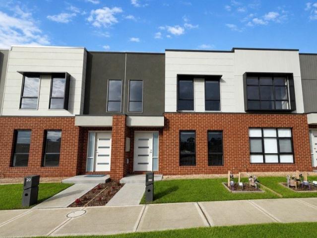 Townhouse for rent in Camerons Creek, Victoria