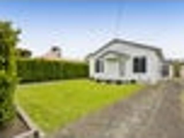 House for sale in Taranaki
