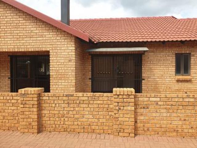 House for sale in Derby, North West
