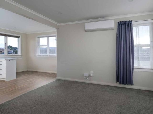 House for rent in Otakou