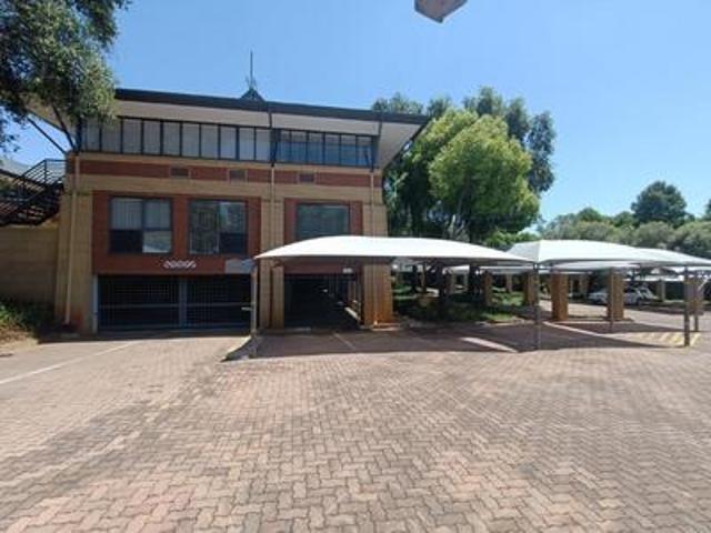 Commercial for rent in Nooitgedacht, Gauteng