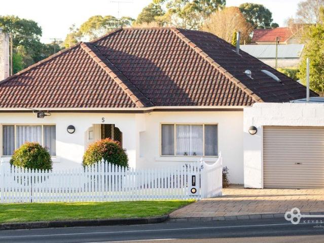 House for sale in Mount Gambier, City of Mount Gambier