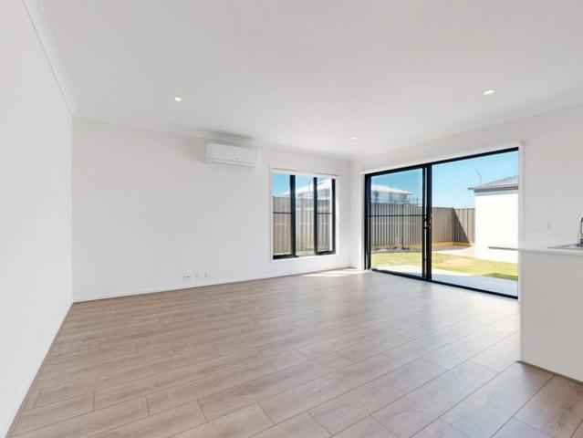 Townhouse for rent in Camerons Creek, Victoria