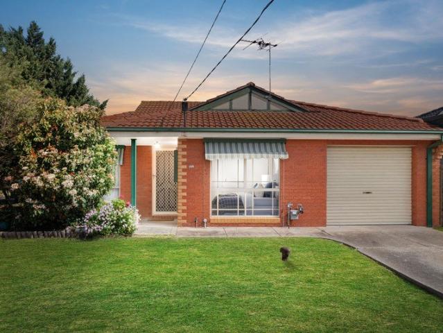 House for sale in Altona Meadows, Melbourne