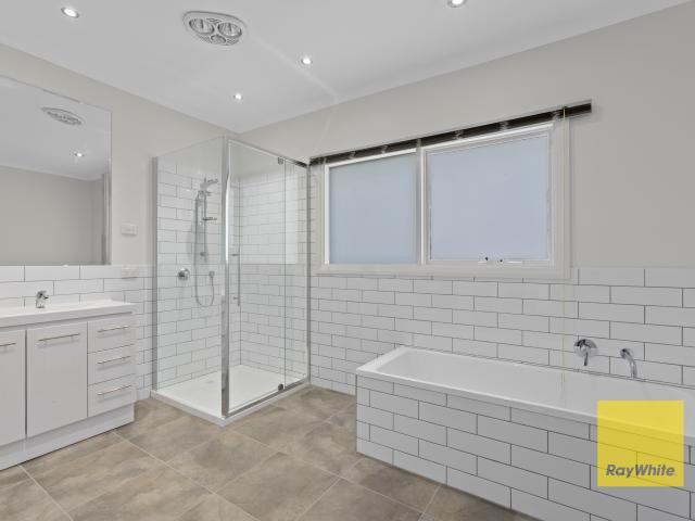 House for sale in Belmont, Geelong