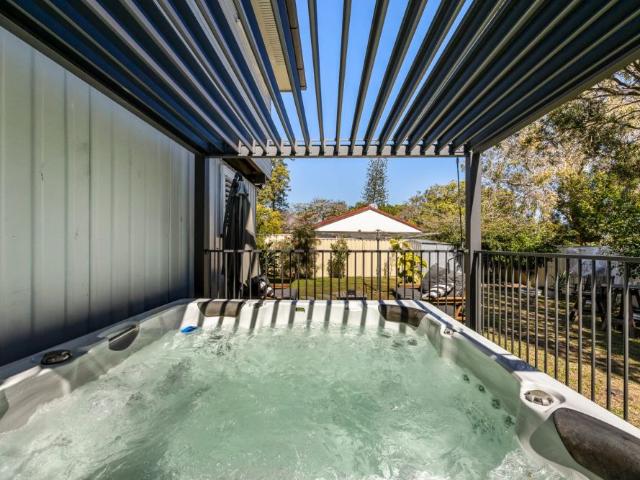 House for rent in Clontarf, Greater Brisbane