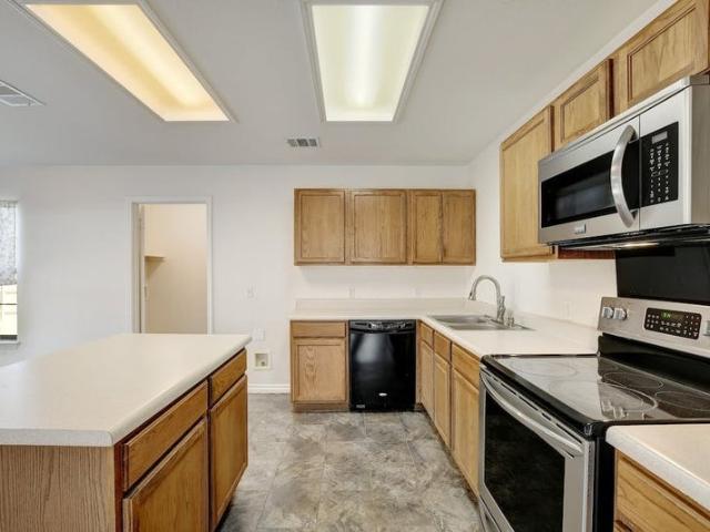 Room for rent in Hays, Texas