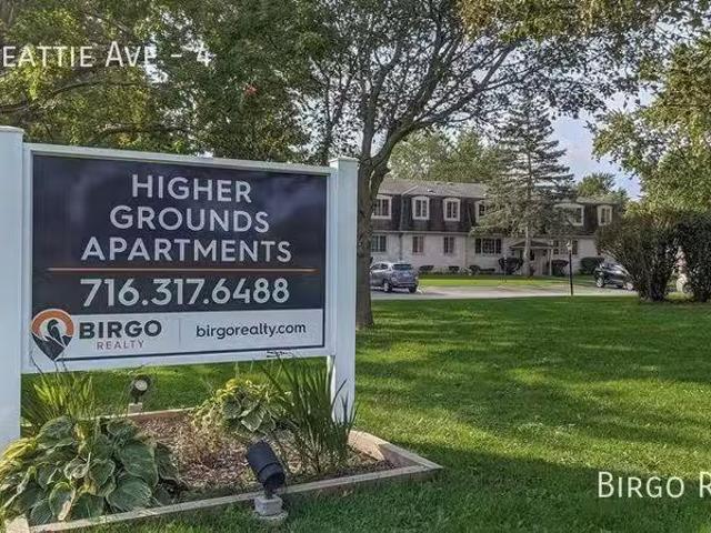 Condo for rent in Lockport
