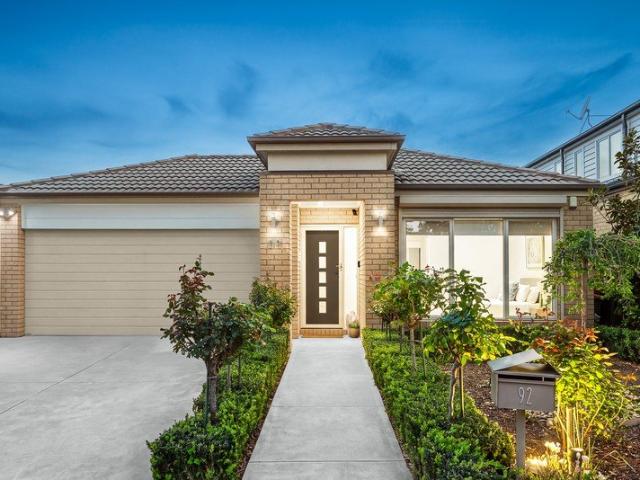 House for sale in Berry Lane Estate, Melbourne