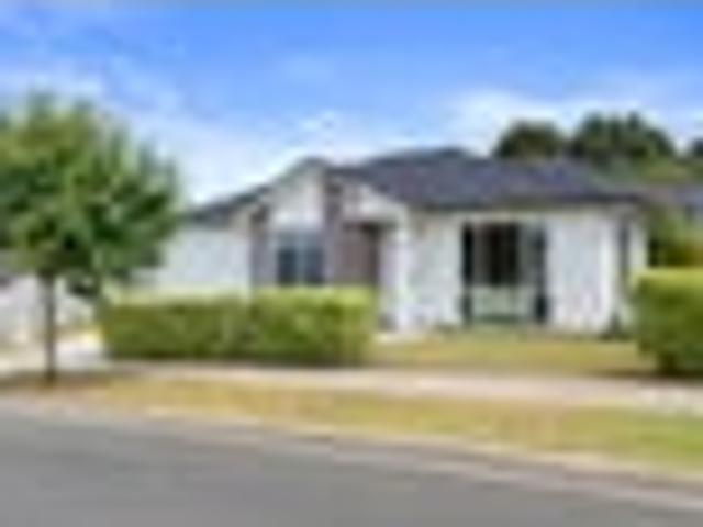 House for sale in Awhitu