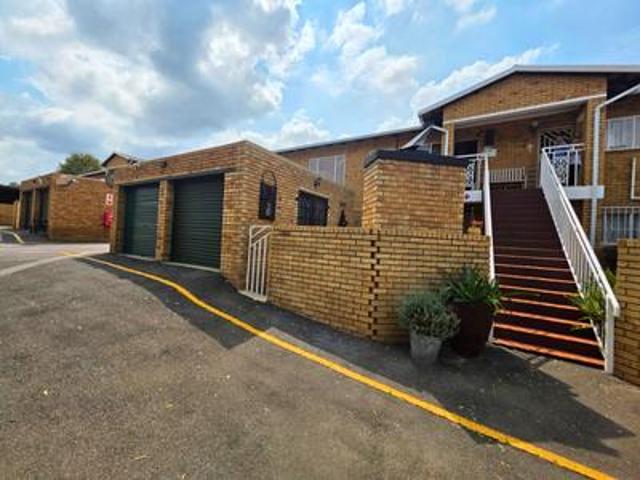 Townhouse for sale in Ekurhuleni, Gauteng