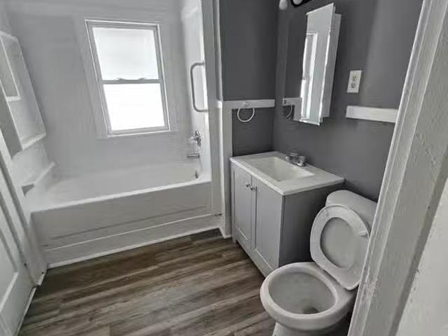 Condo for rent in Dayton