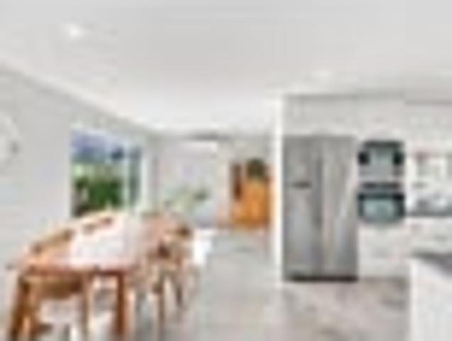 House for sale in Chaslands, Canterbury