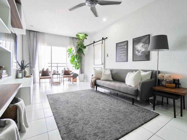 Serviced Residence for sale in Country Heights Damansara, Kuala Lumpur