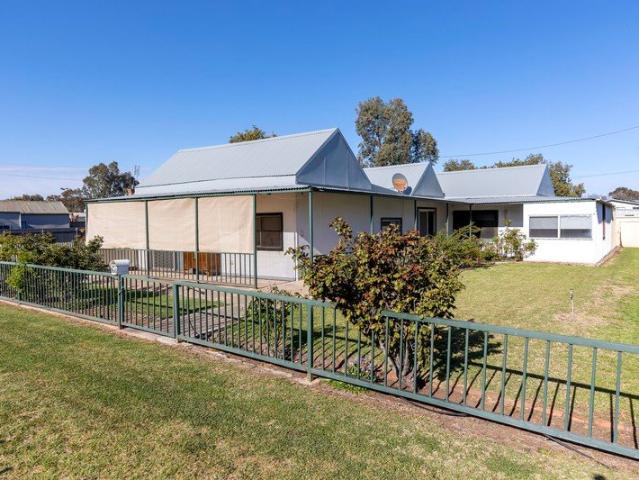House for sale in Junee Reefs, New South Wales
