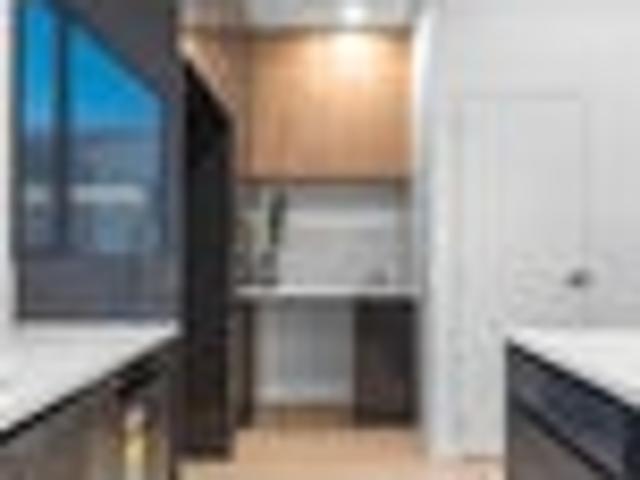 Townhouse for sale in New Lynn
