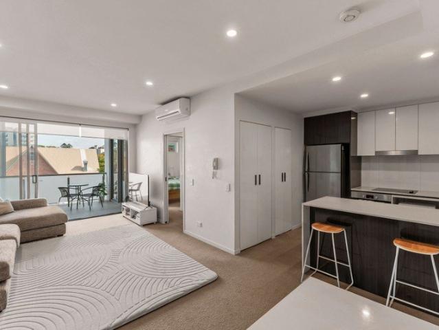 Apartment for sale in Toombul, Queensland