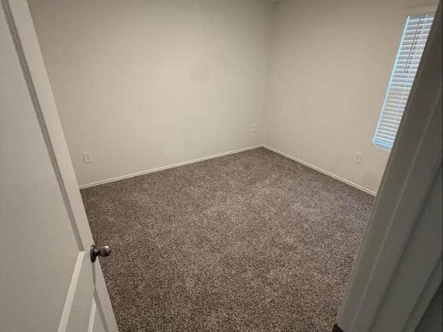 Room for rent in Dale, Texas