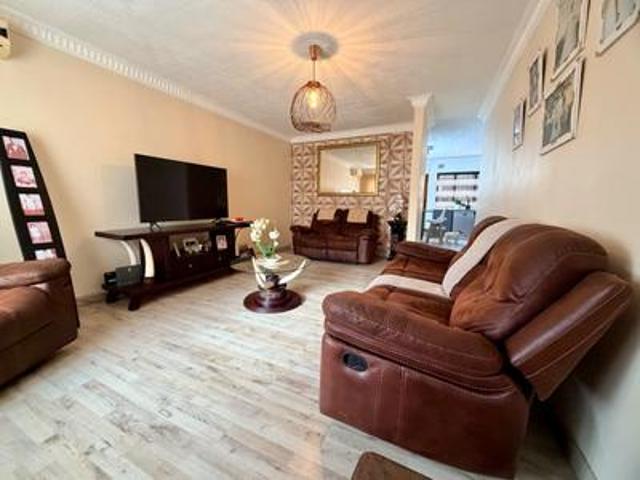 Townhouse for sale in Durban, eThekwini Metropolitan Municipality
