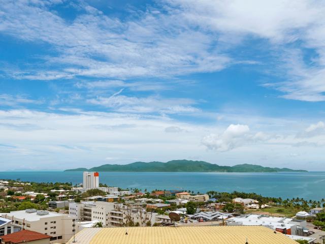 Apartment for rent in Townsville City