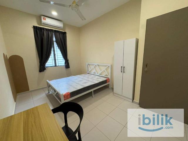 Room for rent in Petaling, Damansara Damai