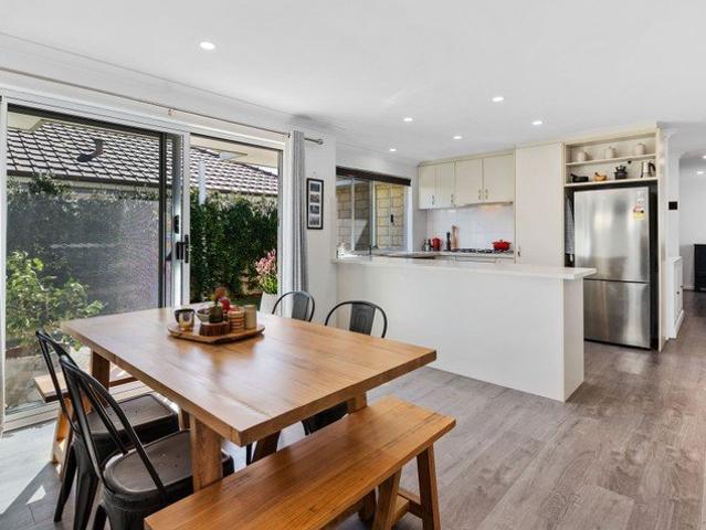 Villa for sale in Stirling, Western Australia