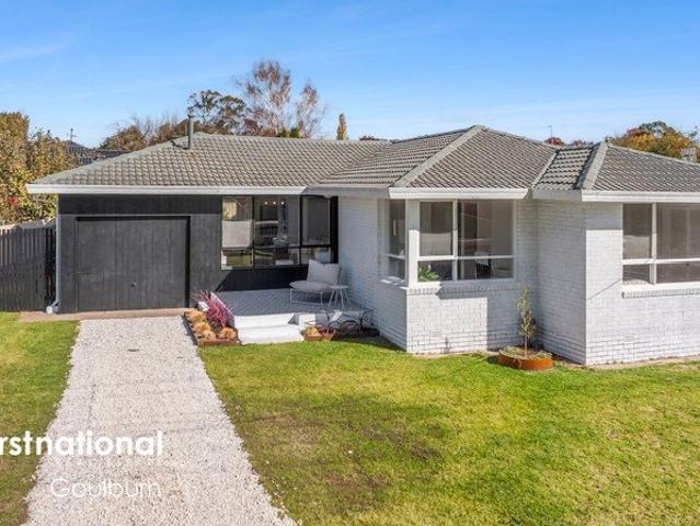 House for sale in Brisbane Grove, New South Wales