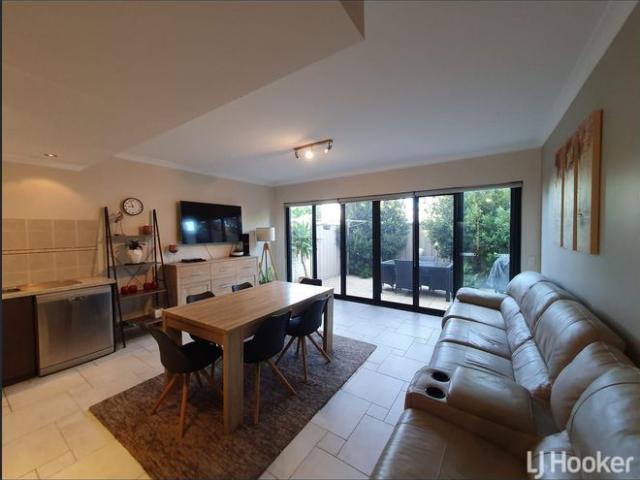 Townhouse for rent in Bunbury