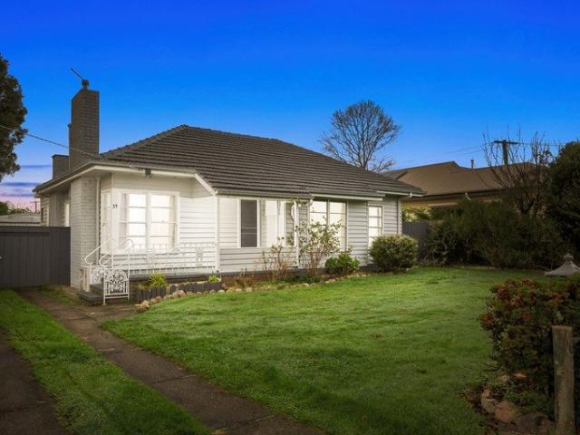 House for sale in Coalville, Victoria