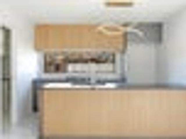 House for sale in Chaslands, Canterbury