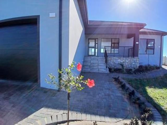 House for sale in Groot Brak Rivier, Western Cape