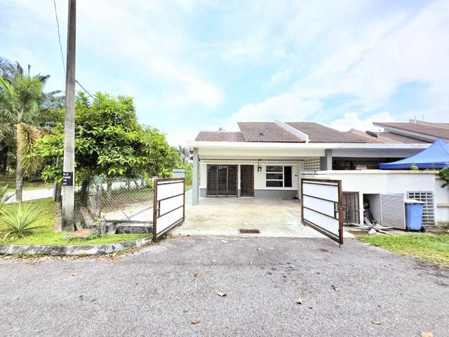 Terraced House for sale in Jenjarom, Selangor