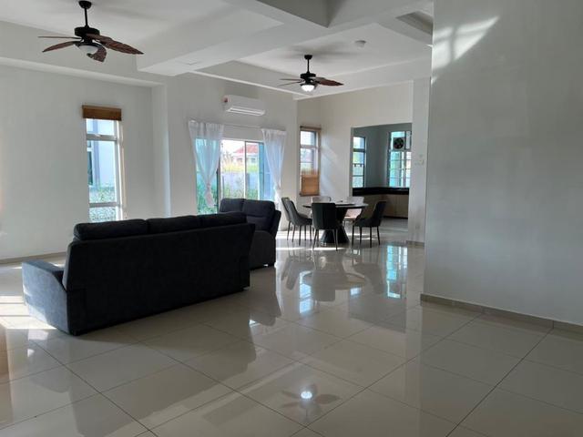 Residential House for rent in Kompleks Perumahan Ibu Pejabat Polis Daerah IPD Melaka Tengah, Bandaraya Melaka