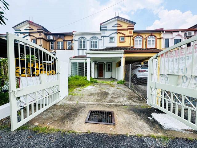 Terraced House for sale in Petaling, Subang Jaya