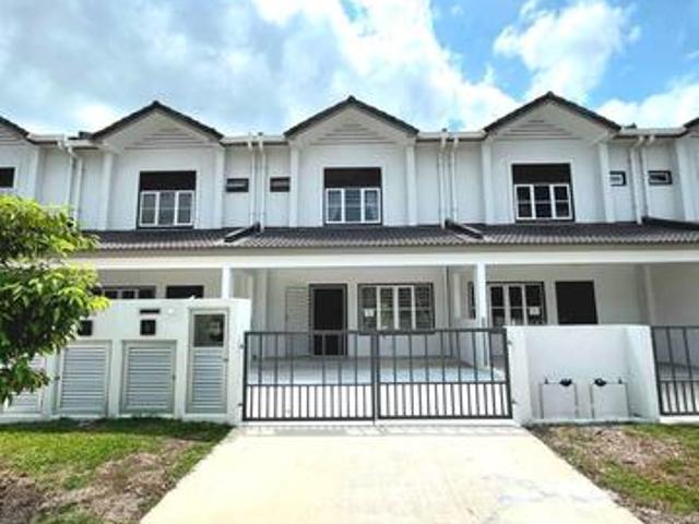 Terraced House for rent in Tanjong Sepat, Selangor