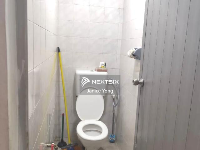 Warehouse for rent in Country Heights Damansara, Kuala Lumpur