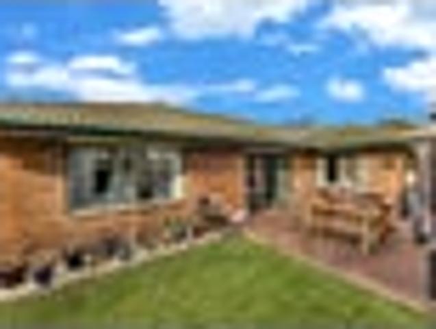 House for sale in Woolston