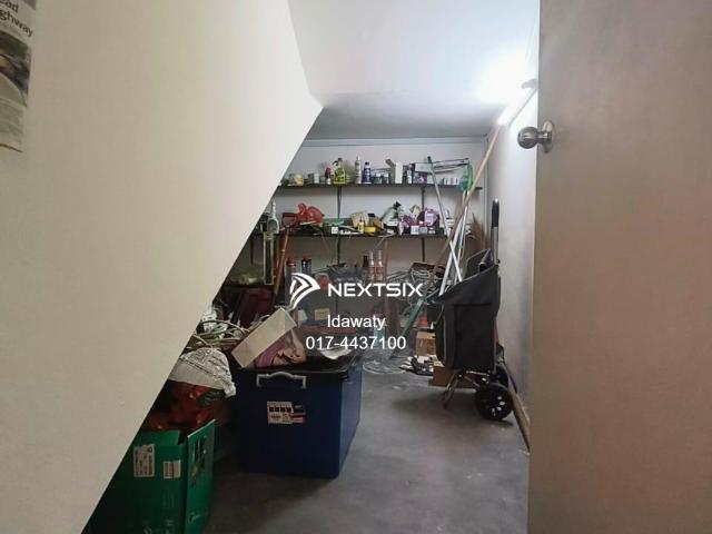 Residential House for sale in Batu Kawa