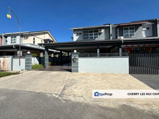 House for sale in Batu Kawa